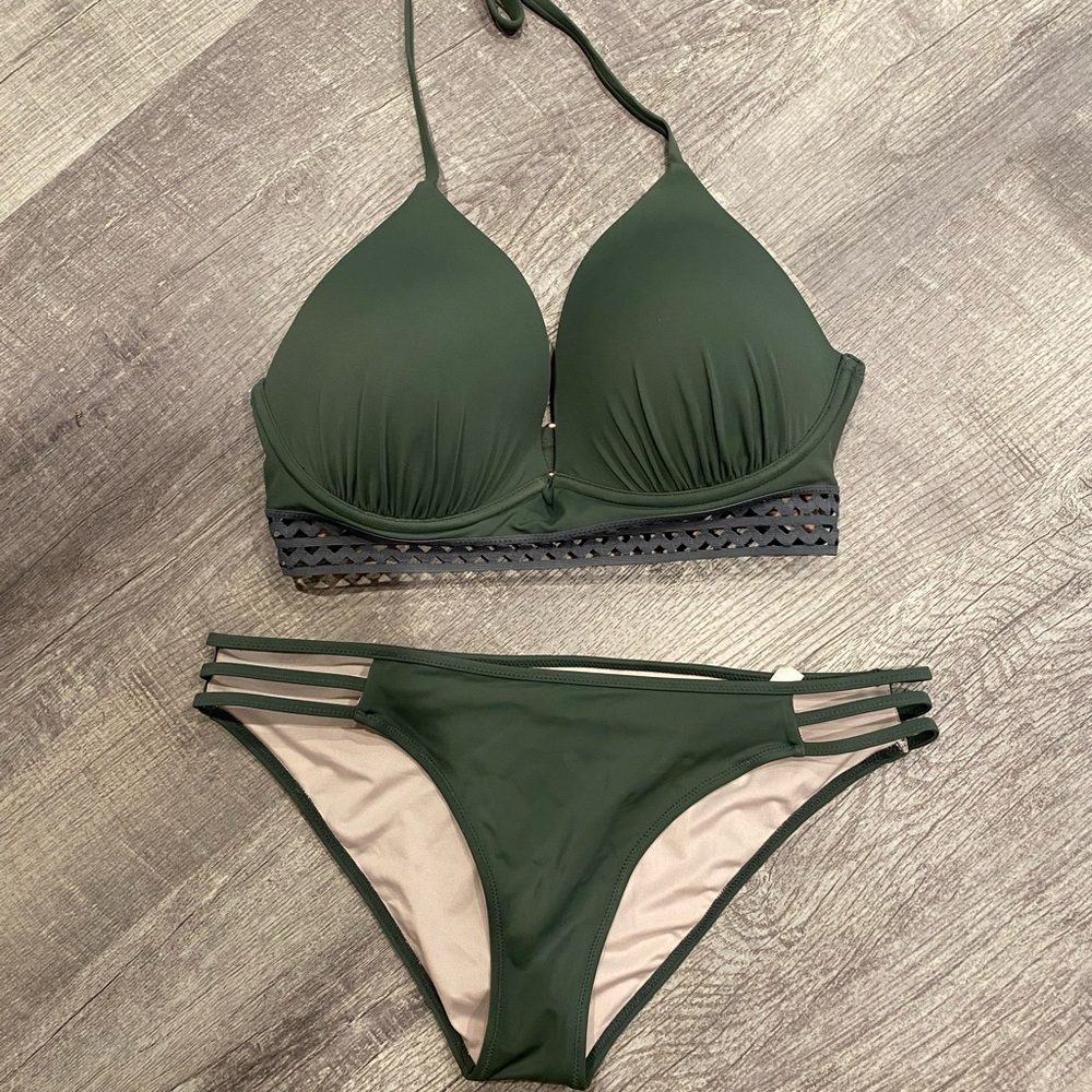 Shade and Shore Green Bikini Set